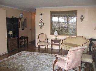 6 Whittier Pl APT 6L, Boston, MA 02114