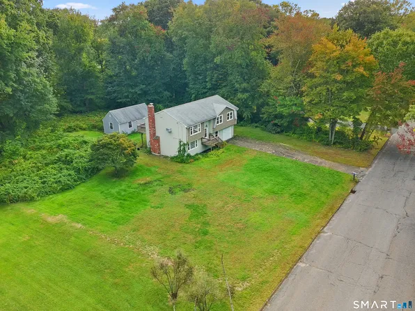 4 Petersson Circle, Stafford, CT 06076
