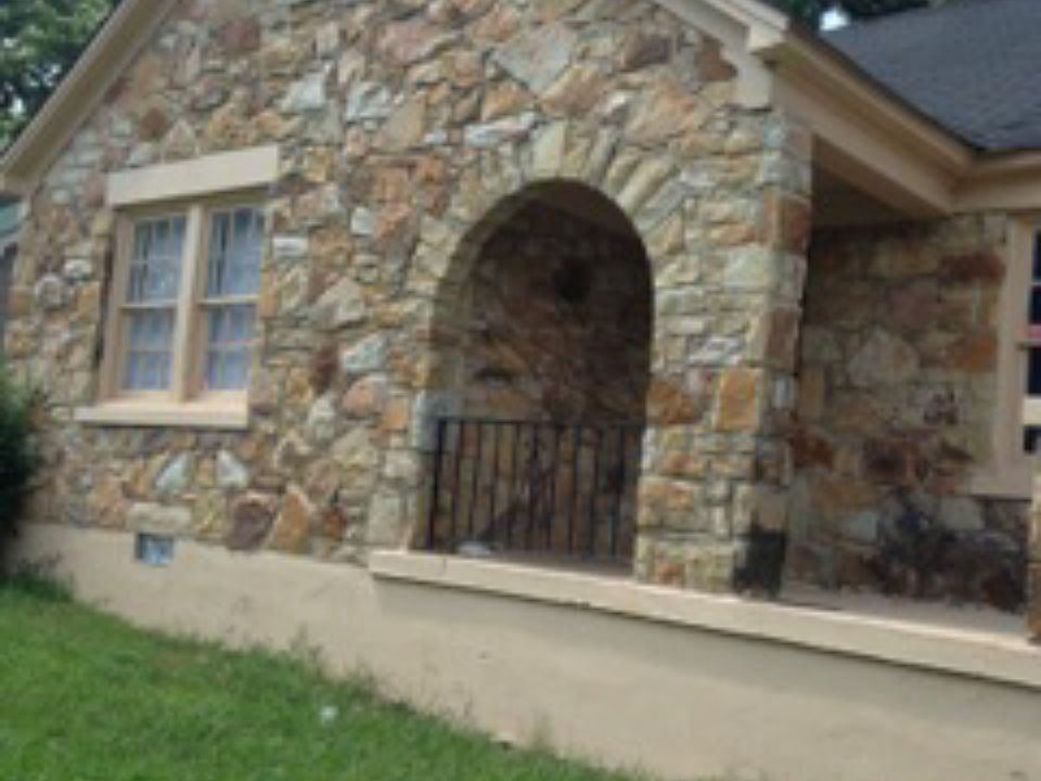 1st image of 1056 Palermo Ave