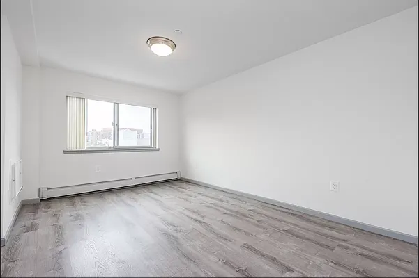 Rented by Modern Spaces | media 14