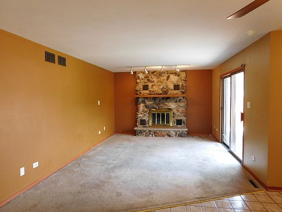 5th image of 5222 Laramie Ct
