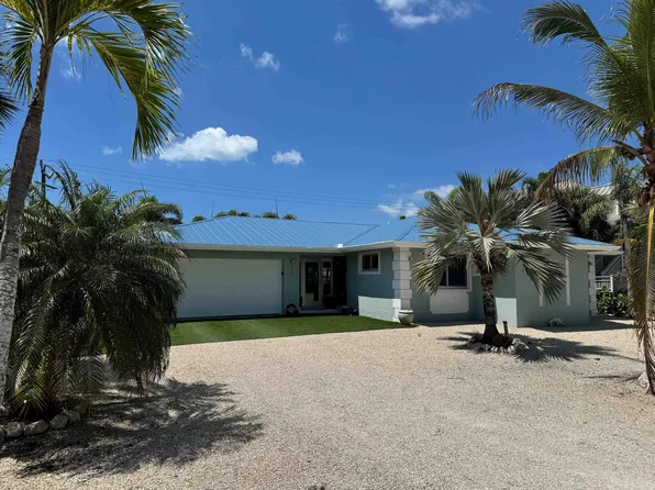 240 Southwinds Dr, Sanibel, FL 33957