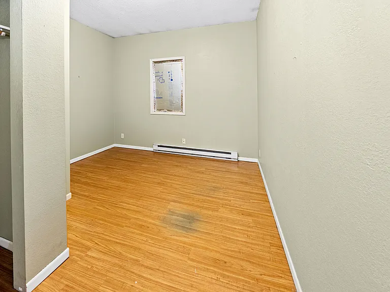 315 N 14th Ave E #1 — Photo 27