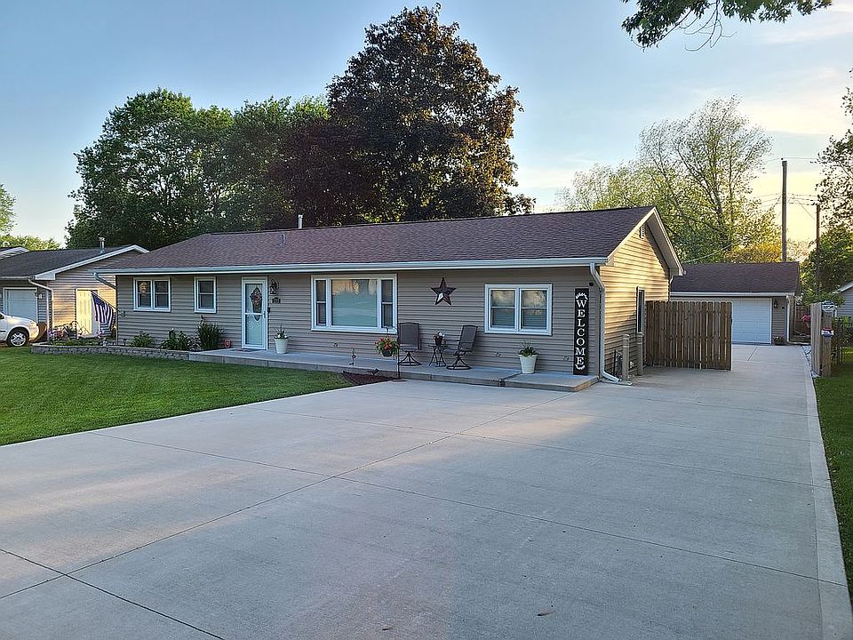 1st image of 1212 Sunset Dr
