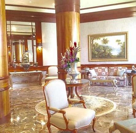 5th image of 20195 E Country Club Dr #2589L