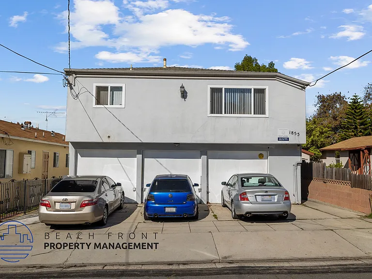 1855 Stanley Ave — Photo 15