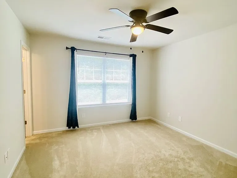 9213 Grand Valley Dr — Photo 9