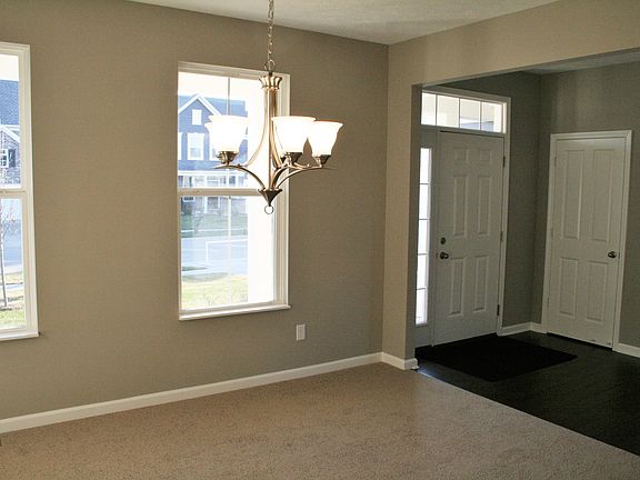 2nd image of 5810 Sly Fox Ln