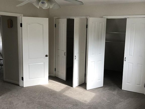 4th image of 55 Willis Ave #2