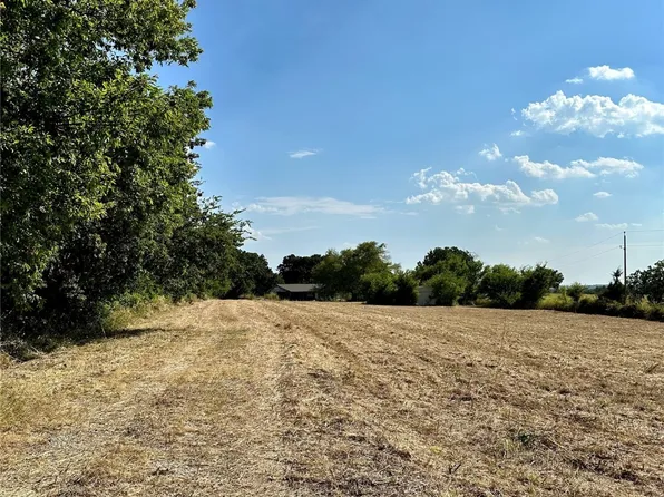 2627 Hammett Rd, Sulphur, OK 73086