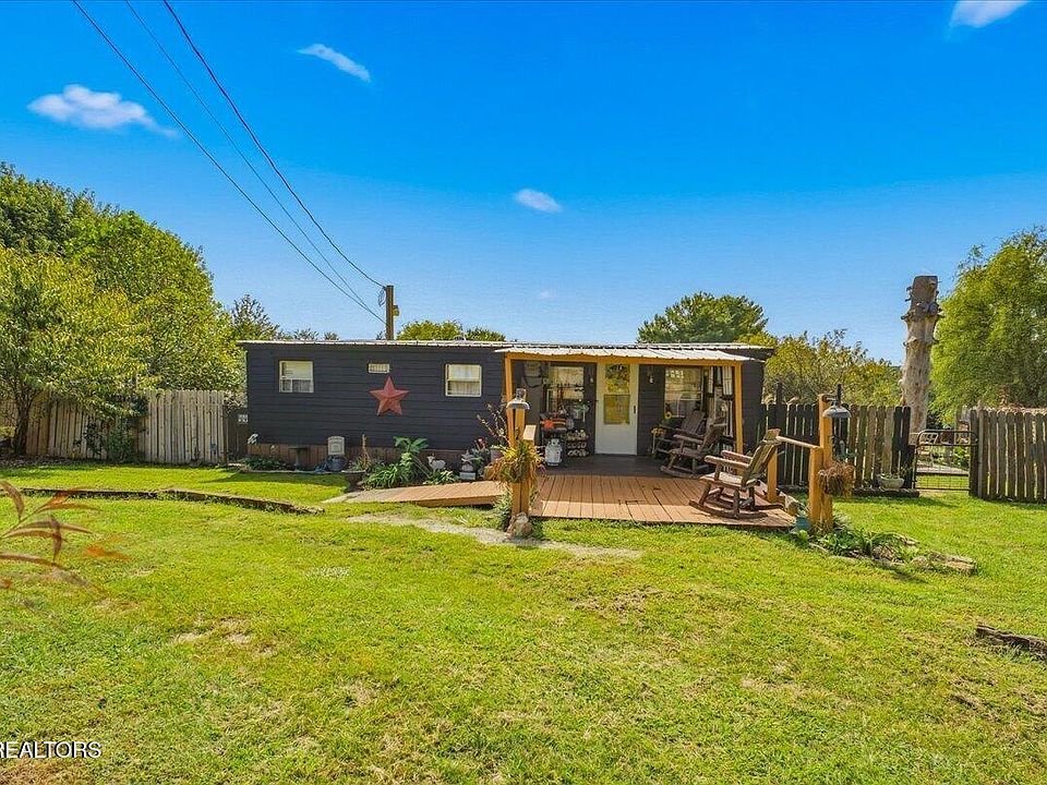 1st image of 246 Midway Cir