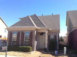 10211 Sterling Ridge Dr, Cordova, TN 38018