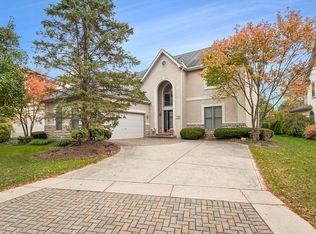9805 Oxford Cir, Powell, OH