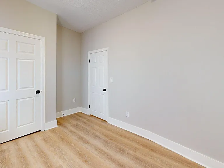165 Hichborn St #5 — Photo 18