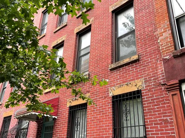 630 President Street image 9 of 9