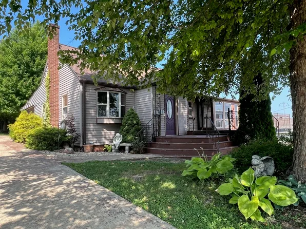 109 E Rural St, Fort Atkinson, IA 52144