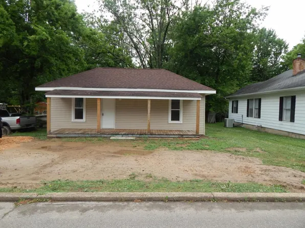 1220 Brown St, Paris, TN 38242