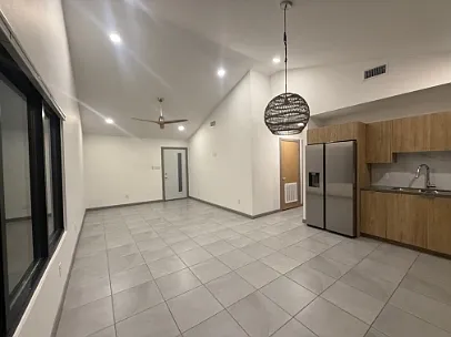 1321 E Iris Ave #4 — Photo 13