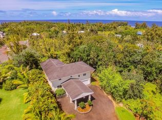 15-1075 Kiawe Dr, Keaau, HI 96749