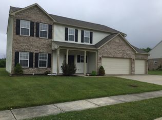 961 Farmington Trl, Brownsburg, IN 46112