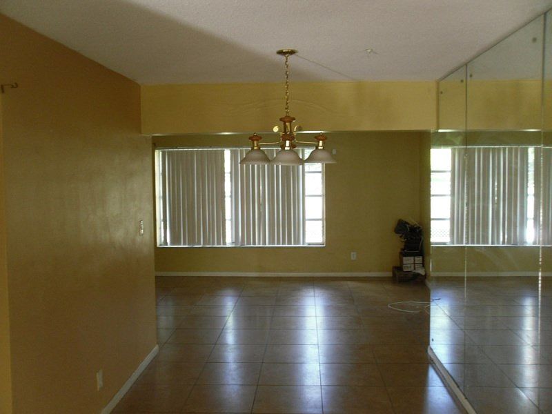 2nd image of 3411 NW 46th Ave