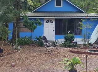 310 W Henry Ave, Tampa, FL 33604