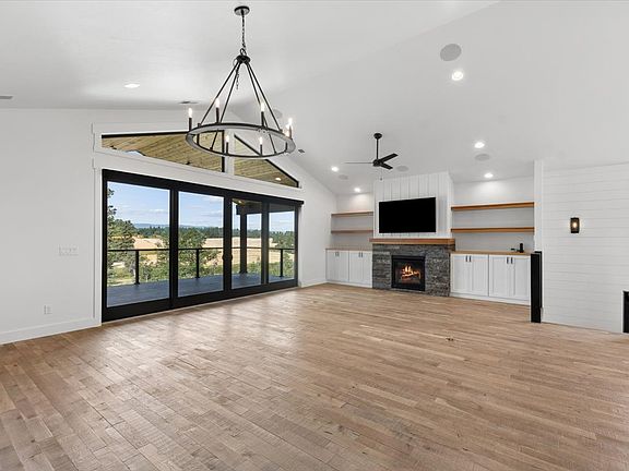 5th image of 159 W Swift Creek Way