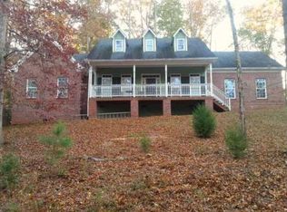 315 Heatherwood Dr, Auburn, GA 30011