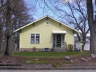 2nd image of 218 E Central Ave