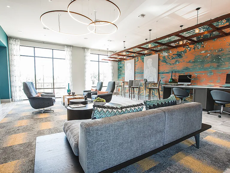 Leasing Office - Phase 1