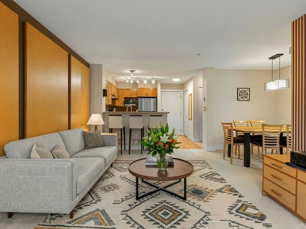 2388 Western Pkwy #108, Greater Vancouver, BC V6T 2K4