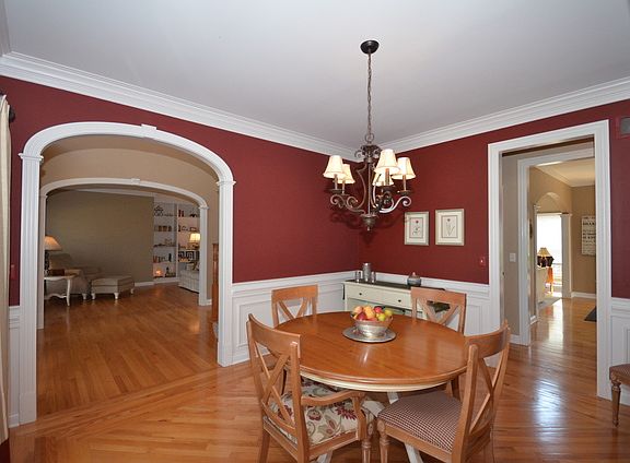 4th image of 26112 W Whispering Woods Cir
