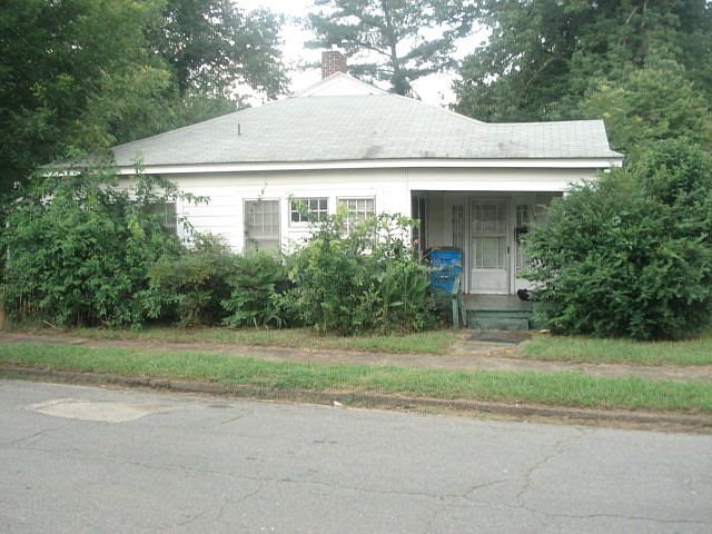 2nd image of 1116 Richard St