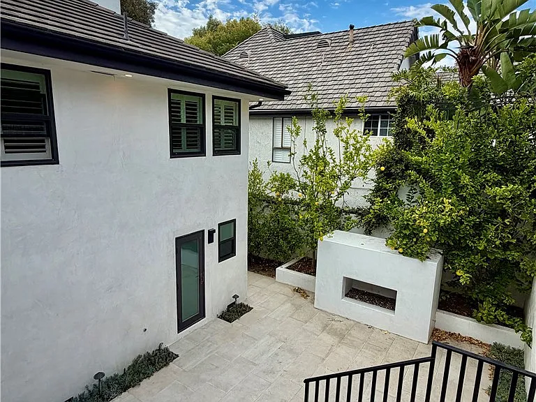 363 Newport Glen Ct — Photo 41
