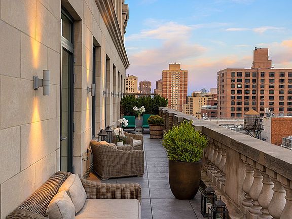 4th image of 88 Lexington Ave APT 1606