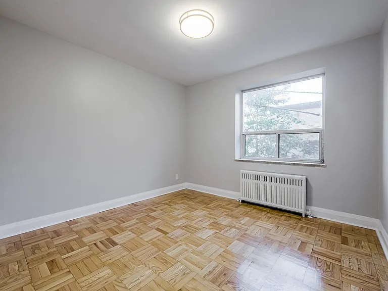130 Jameson Ave — Photo 39