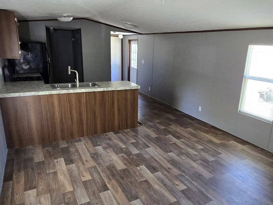 2nd image of 603 Elk Trail Dr