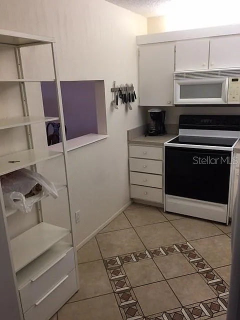 2 bed, 2.0 bath, 1045 sqft, $2,500 — Photo 4