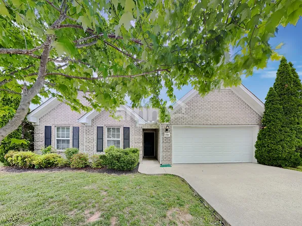 3740 Southbend Dr, Murfreesboro, TN 37128