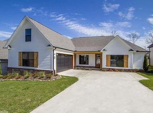 24 Rosans Ct, Little Rock, AR 72223