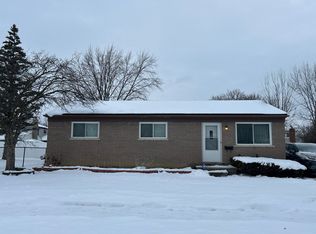 38648 Scott Dr, Westland, MI 48186