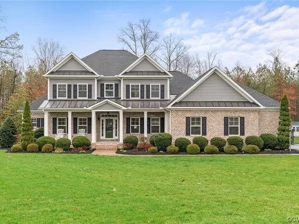 9200 Charlotte Ct, Ashland, VA 23005