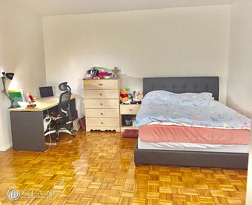 Rented by Kian Realty | media 4