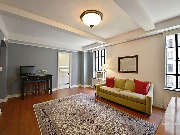 4th image of 350 W 57th St APT 3F