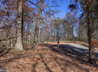 385 Hanna Kurtz Rd, Birdsboro, PA 19508