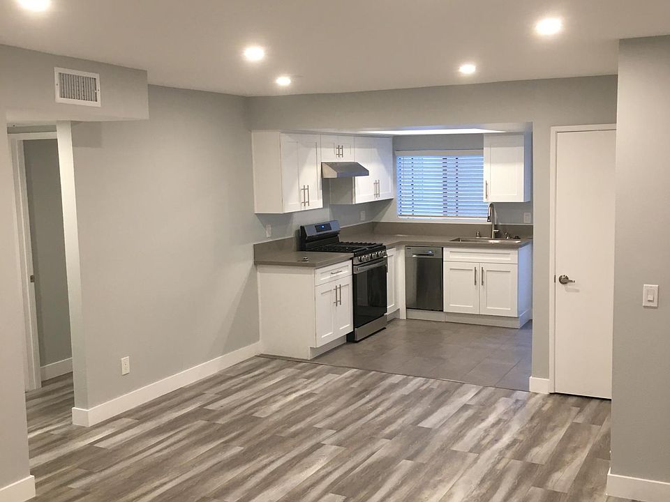 1st image of 814 E Elk Ave #205