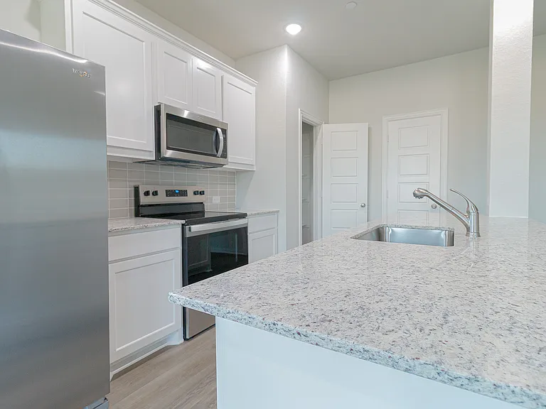 1544 Homeplace Cir — Photo 11