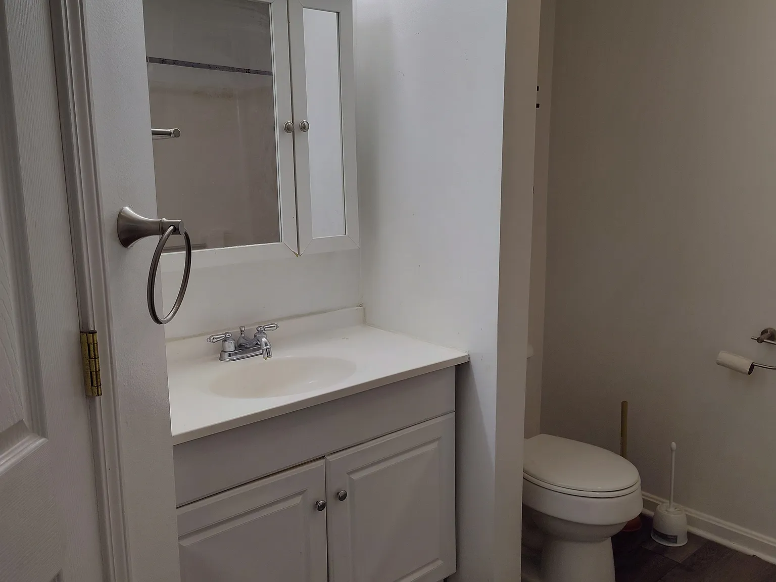 4 bed, 1600 sqft, $1,800 — Photo 2