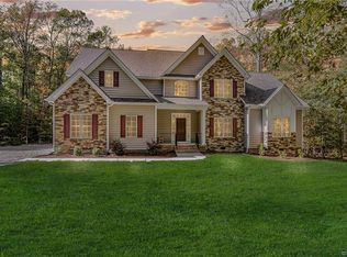 14513 Michaels Ridge Rd, Midlothian, VA 23113