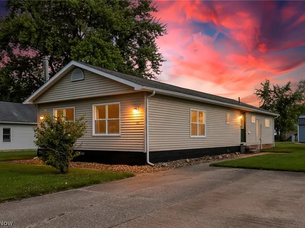 38 Anglers Ln, Lagrange, OH 44050